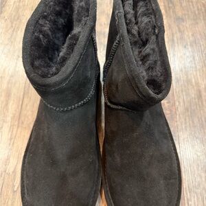 BearPaw Black Suede Winter Boots